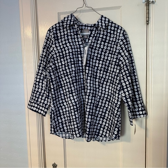 Chico's Blouse Navy & White Polka Dot Lorena Shirt Button Up 3/4 Sleeve Size L - Picture 2 of 12